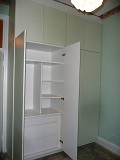 6 door and 3 draw floor to ceiling fully fitted wardrobe